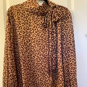 Ann Taylor NWOT blouse
